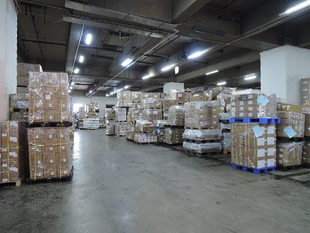 倉庫照片 4