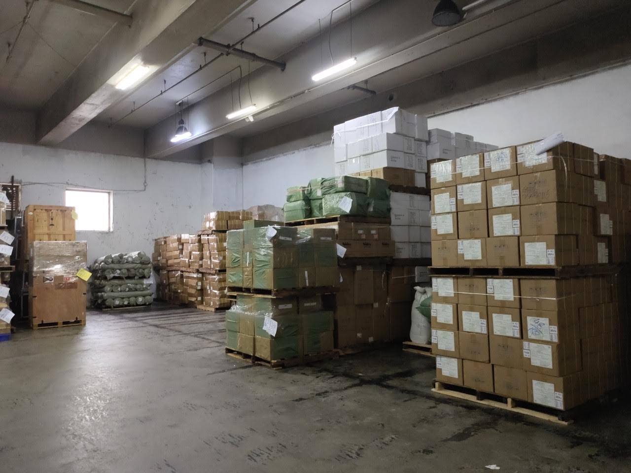 倉庫照片 1